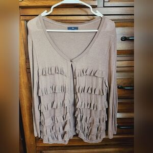 Button up GAP blouse. Lightweight. Brown long-sleeved top.